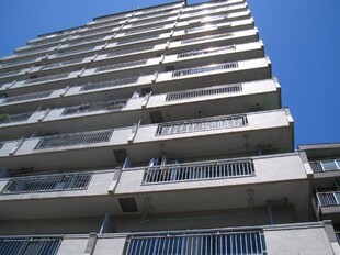 マンション第２明大前(407）の物件外観写真